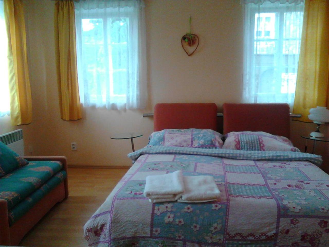 Apartment Jiretinska Chaloupka *